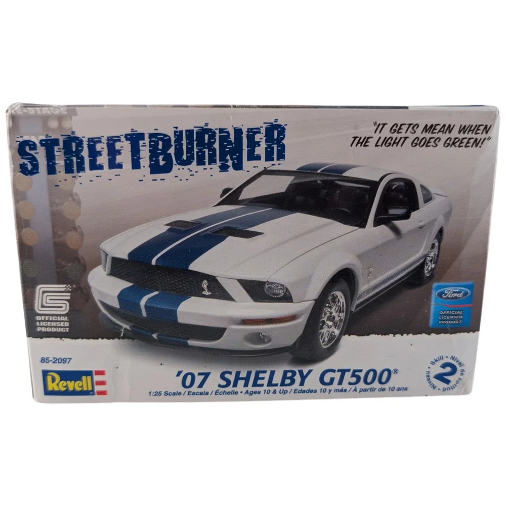 Revell 85-2097 '07 Shelby GT500 1:25 Streetburner Model Kit Open Box